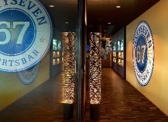 switzerland/zug/restaurant/67-sixtyseven-sportsbar