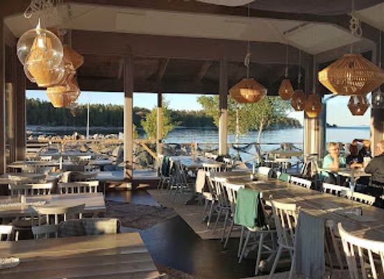 sweden/halsingland/restaurant/en-liten-sjokrog