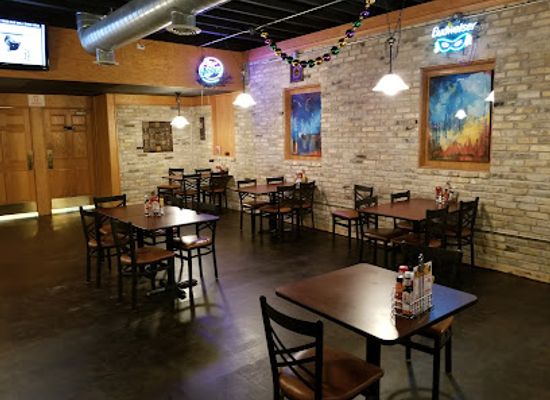 wisconsin/sheboygan/restaurant/bourbon-street-pub-and-grill