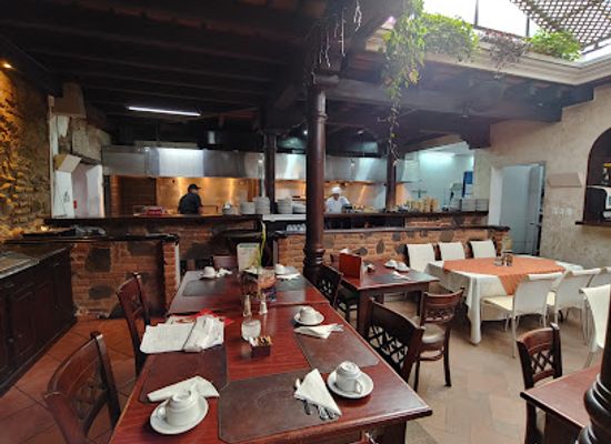 guatemala/ixil-triangle/restaurant/restaurante-la-estancia-steak-house