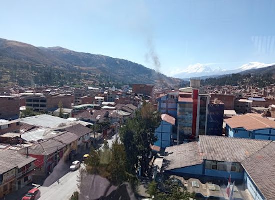 peru/huascaran-national-park/restaurant/trece-buhos