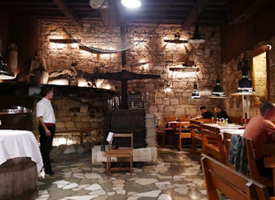 croatia/posavina/restaurant/konoba-bako