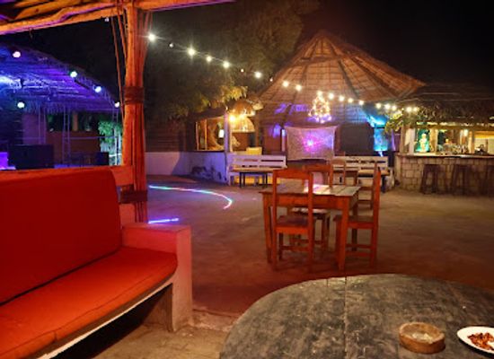 madagascar/ifaty/restaurant/pata-pata-bar