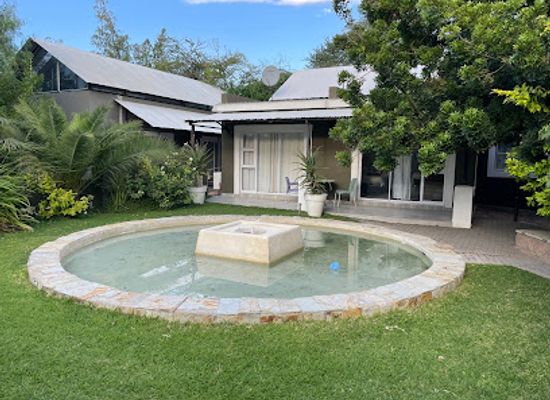 namibia/otjozondjupa/restaurant/out-of-africa-town-lodge