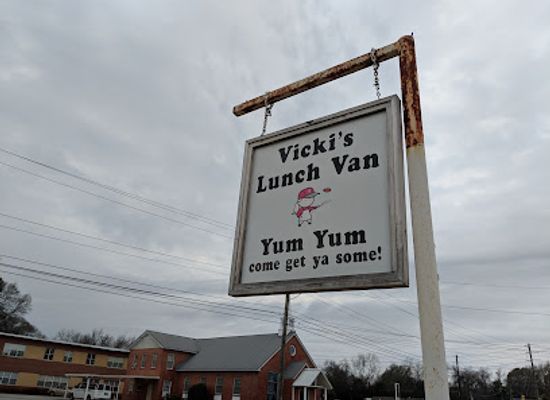 alabama/black-belt/restaurant/vicki-s-lunch-van-llc