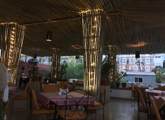 india/rajasthan/restaurant/restaurant-harigarh