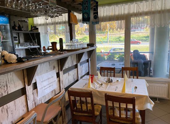 hungary/salgotarjan/restaurant/fekete-barany-etterem