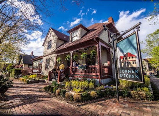 north-carolina/asheville/restaurant/corner-kitchen