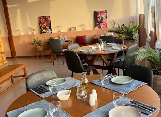 cabo-verde/praia-de-cruz/restaurant/ca-dju