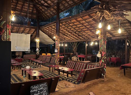 india/gokarna/restaurant/chez-christophe-gokarna-french-cafe-since-2010