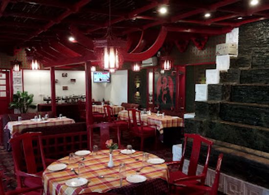 india/kashmir-great-lakes/restaurant/nun-kun-lake-view-restaurant