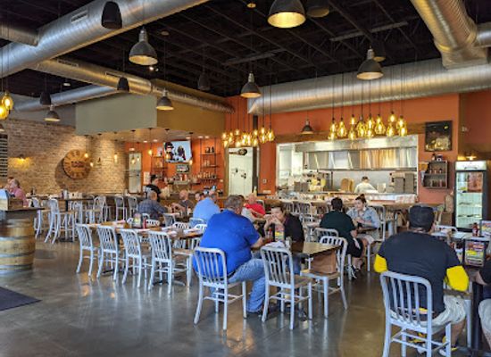 nebraska/kearney/restaurant/angus-burgers-shakes
