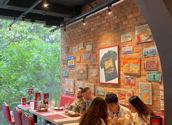 vietnam/hanoi/restaurant/s-l-s-diner-duong-thanh