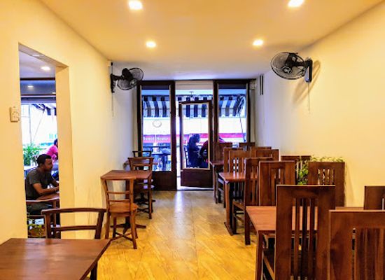 sri-lanka/kandy/restaurant/cafe-divine-street