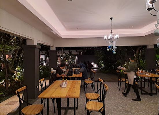 indonesia/west-java/restaurant/steikhaus