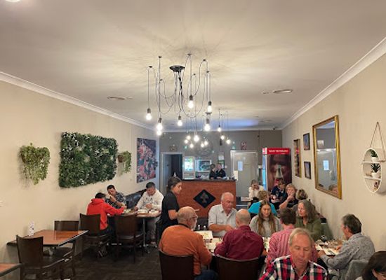 australia/central-west/restaurant/maalouf-s-restaurant
