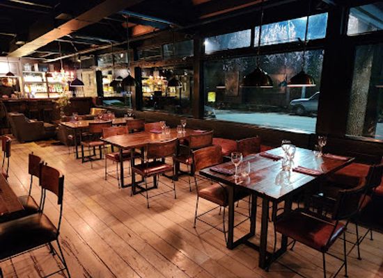 argentina/san-martin-de-los-andes/restaurant/la-bernardita