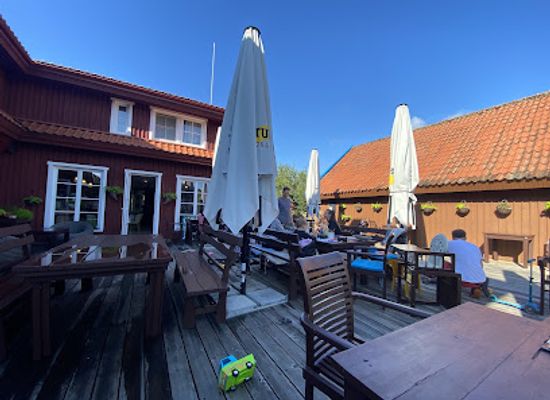 lithuania/nida-beach/restaurant/juodasis-kalnas-viesbutis-lotas