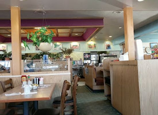 illinois/aurora/restaurant/nikarry-s-restaurant
