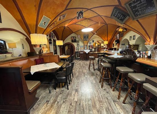 austria/tyrol/restaurant/gasthaus-goldener-lowe