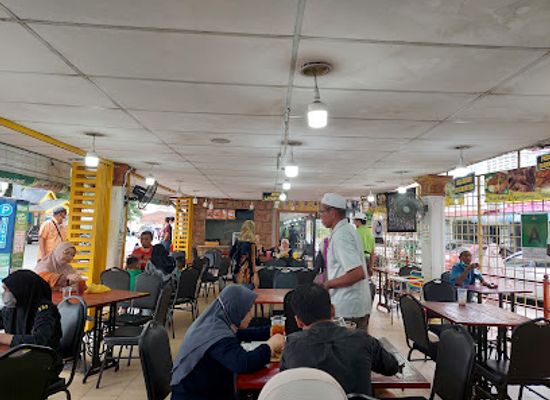 malaysia/kota-bharu/restaurant/suriani-nasi-kukus