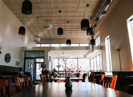 south-dakota/brookings/restaurant/flavor-indian-asian-fare