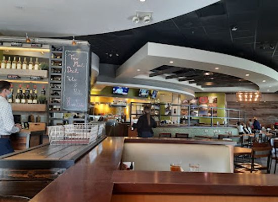 california/anaheim/anaheim-gardenwalk/restaurant/california-pizza-kitchen-at-anaheim-garden-walk