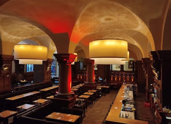 germany/hamburg/altstadt/restaurant/restaurant-parlament-hamburg
