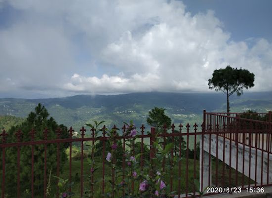 india/the-himalayas/restaurant/himalaya-hills-heights