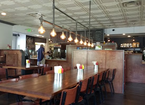 massachusetts/berkshires/restaurant/marketplace-kitchen-table
