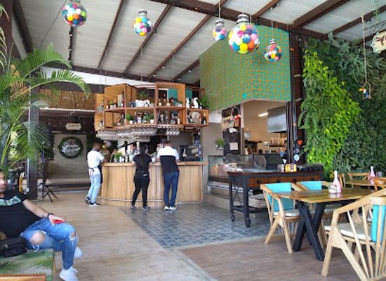 colombia/ibague/restaurant/salvador-y-milagros