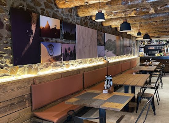 andorra/la-massana/restaurant/commencal-spot