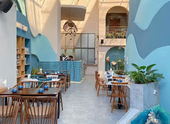 vietnam/nha-trang/nha-trang-cathedral/restaurant/shakti-nha-hang-chay-cafe-nha-trang-vegetarian-bistro-cafe