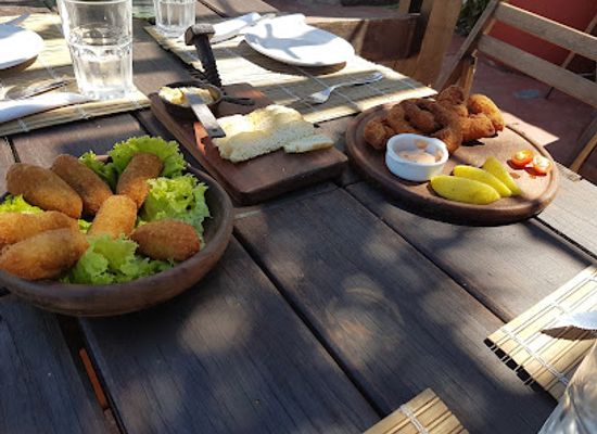 uruguay/sierra-de-rocha/restaurant/lajau