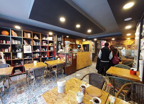 turkiye/antalya/restaurant/rokka-pizza-falafel