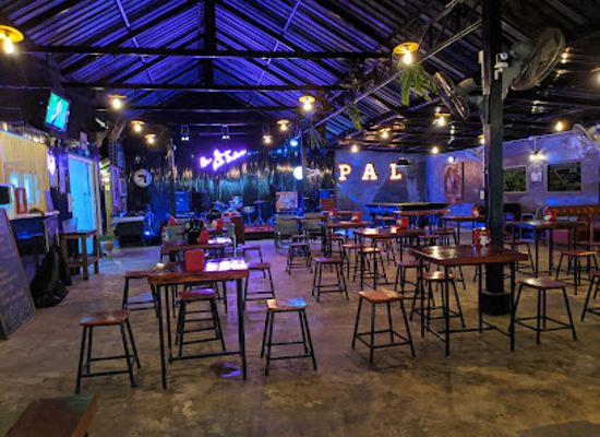 thailand/kanchanaburi/restaurant/bell-s-pizzeria
