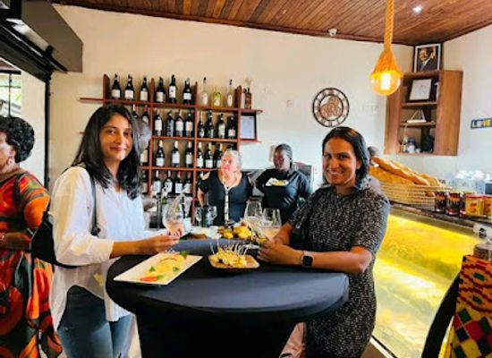 uganda/acholi/restaurant/linove-restaurant