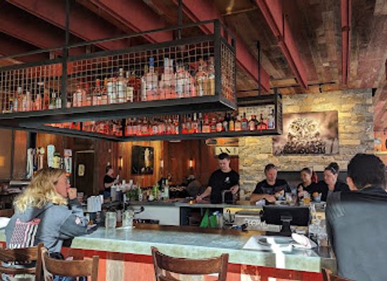 oregon/umpqua-valley/restaurant/little-barn