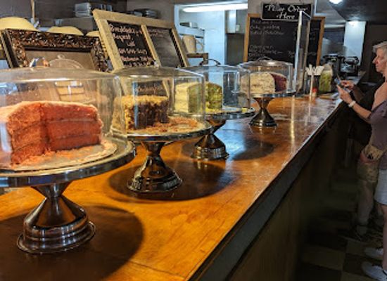 alabama/piney-woods/restaurant/deepwoods-by-mary-bell-soul2soul-foods
