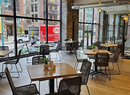 wisconsin/milwaukee/third-ward/restaurant/sweet-diner