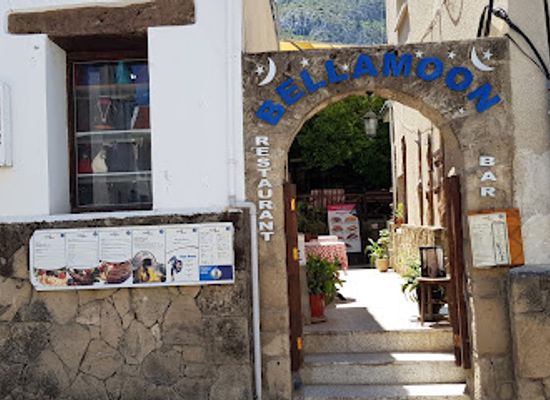 cyprus/kyrenia/bellapais/restaurant/bella-moon-restaurant-bar