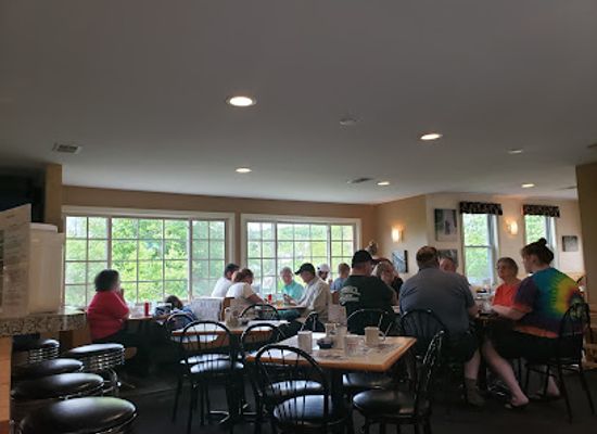 vermont/caledonia-county/restaurant/village-restaurant