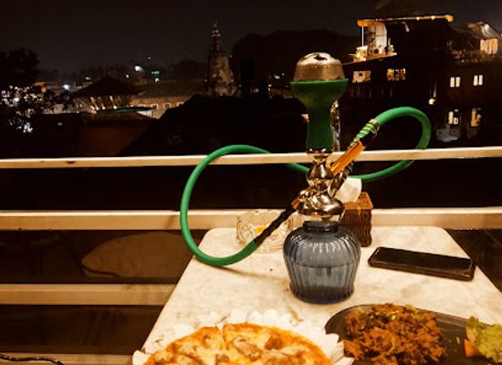 nepal/patan/mangal-bazaar/restaurant/foodhub-by-h20-patan
