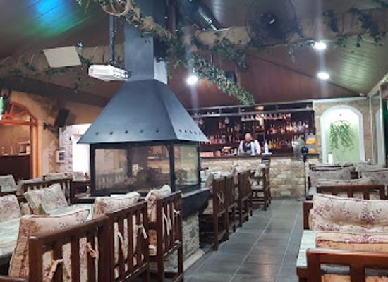 lebanon/deir-el-qamar/restaurant/maestro-resto-cafe