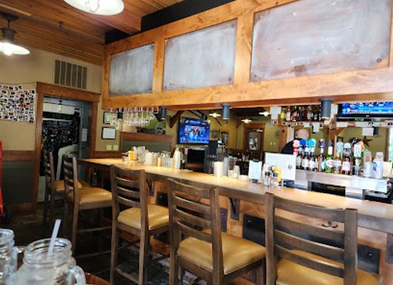 idaho/bitterroot-mountains/restaurant/noah-s-canteen