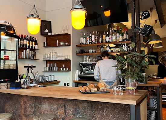 latvia/cesis/restaurant/rusa