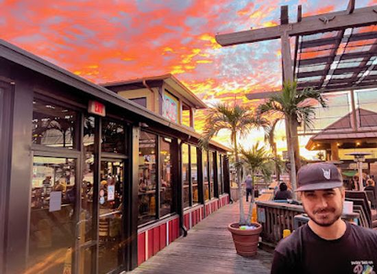 florida/space-coast/restaurant/rusty-s-seafood-and-oyster-bar
