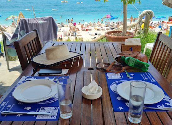 lebanon/byblos/restaurant/captain-beach