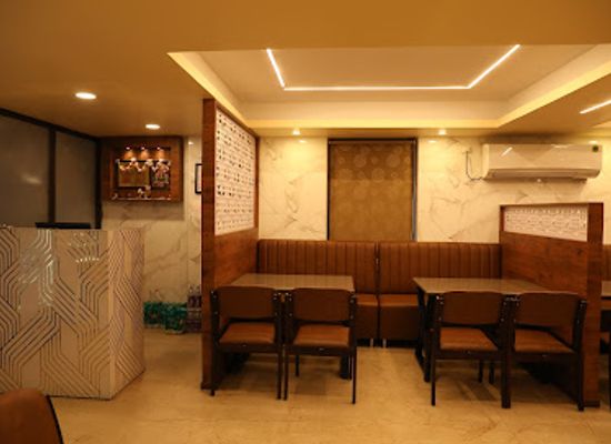 india/puducherry/restaurant/sri-aryaas-pure-veg-restaurant
