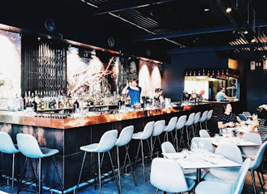 australia/canberra/braddon/restaurant/zaab